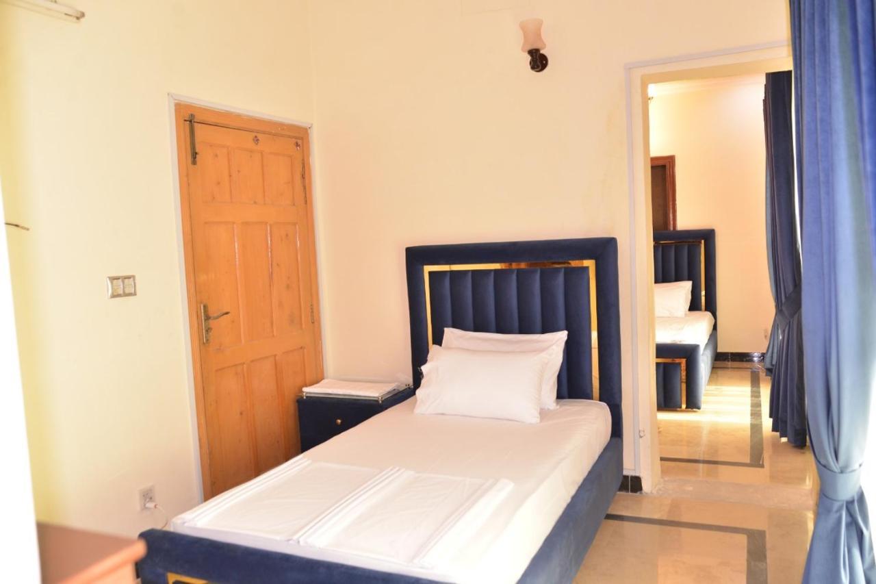 Redbury Guesthouse Islamabad Exterior photo