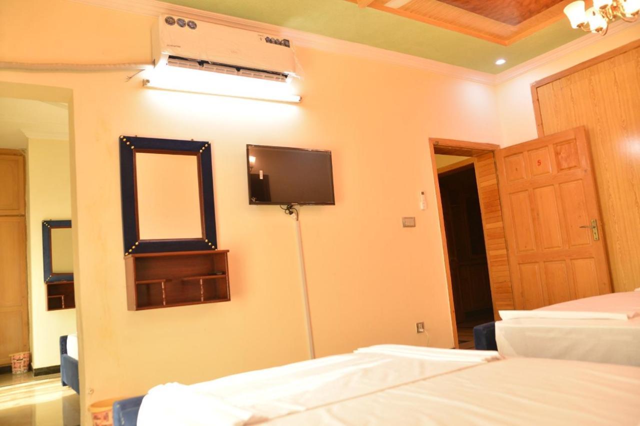 Redbury Guesthouse Islamabad Exterior photo